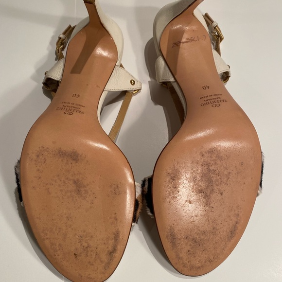 Valentino Garavani Cream Heels/Sandals pony hair leopard print - Picture 6 of 6